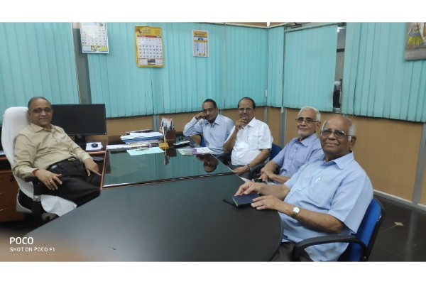 Dr. Avadhanulu Controller of Examinations Andhra University with AU65EAA team and Sri S.C. Choudhary, NSF coordinator AU65EAA chapter dated 28-03-2019